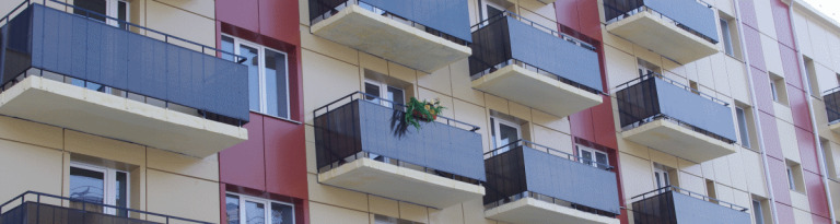 Навісний вентильований фасад