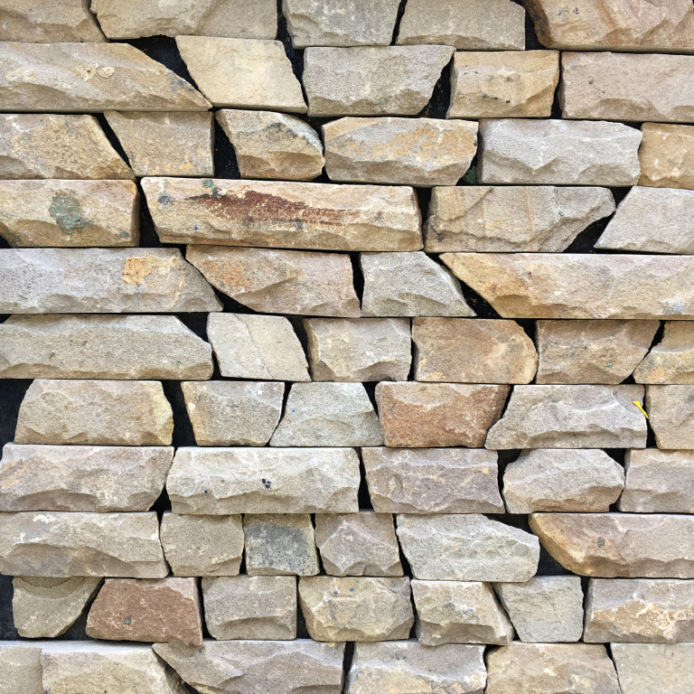 Луганський піщаник рудий не торцьований зі сколом 5 (см)